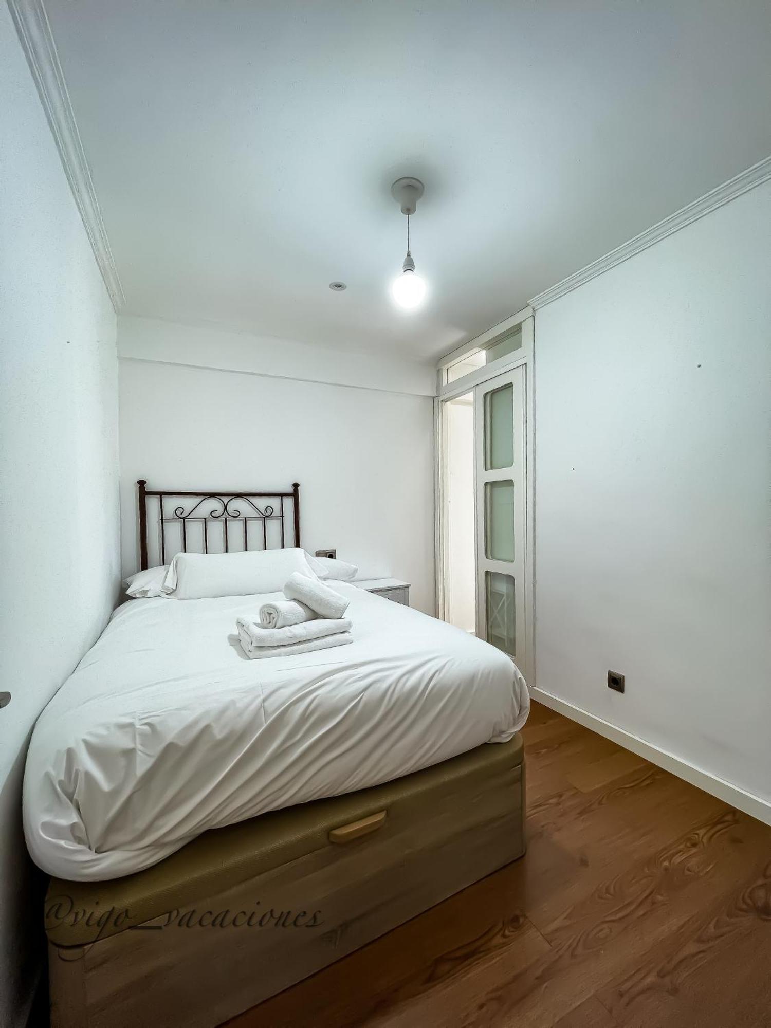 Acogedor Piso Familiar Travesia Apartment Vigo Exterior photo
