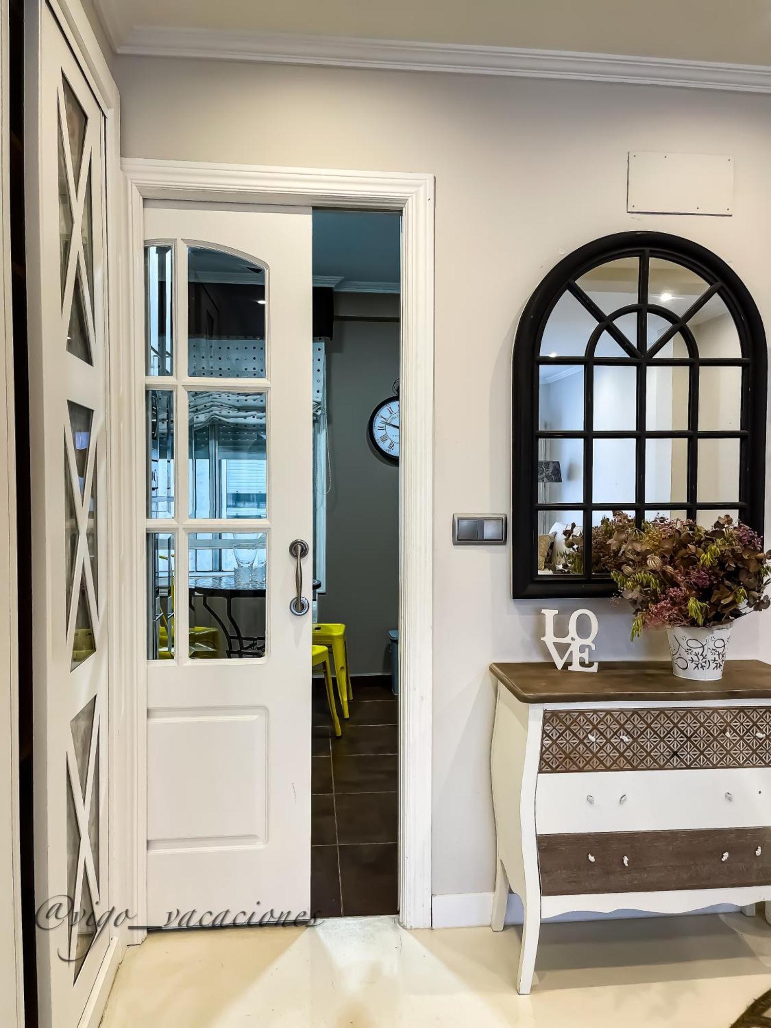 Acogedor Piso Familiar Travesia Apartment Vigo Exterior photo